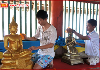 การขัดพระพุทธรูปบูชา แม้เป็นผู้หญิงก็ขัดพระได้ การขัดพระพุทธรูปบูชา แม้เป็นผู้หญิงก็ขัดพระได้