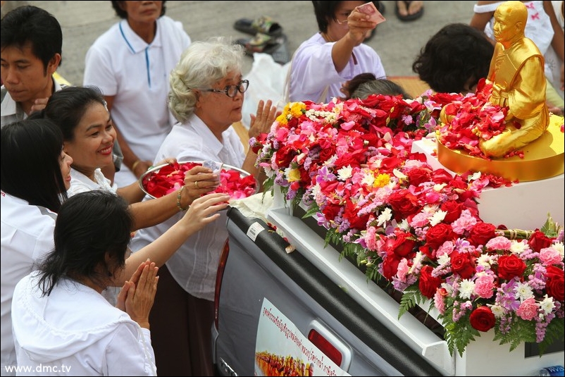 ธุดงค์อัญเชิญหลวงปู่ทองคำ ประจำวันที่ 3 เม.ย 2555
