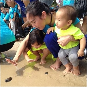 รูปภาพวันแม่ รูปแม่ลูกดารา รูปภาพวันแม่ รูปแม่ลูกดารา รูปภาพวันแม่ รูปแม่ลูกดารา รูปภาพวันแม่ รูปแม่ลูกดารา รูปภาพวันแม่ รูปแม่ลูกดารา รูปภาพวันแม่ รูปแม่ลูกดารา