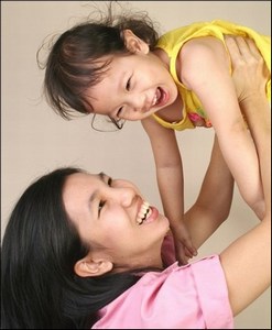 รูปภาพวันแม่แม่ลูกดารา รวมภาพแม่ลูกน่ารักๆ รูปภาพวันแม่แม่ลูกดารา รวมภาพแม่ลูกน่ารักๆ
