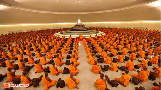 บรรยากาศฉลองชัย ชิตัง..เม  ภายในมหาวิหารพระมงคลเทพมุนี