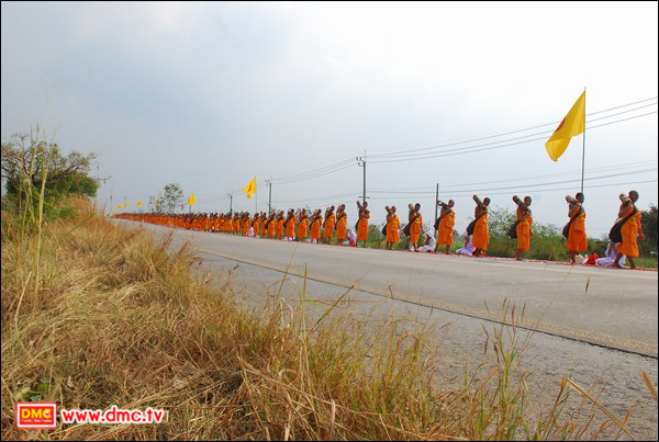 ก้าวที่ทำให้ทุกคนได้บุญและฟื้นฟูธุดงควัตร