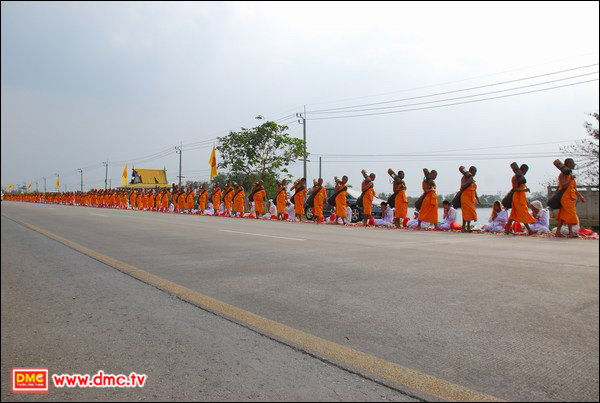 ก้าวที่ทำให้ทุกคนได้บุญและฟื้นฟูธุดงควัตร