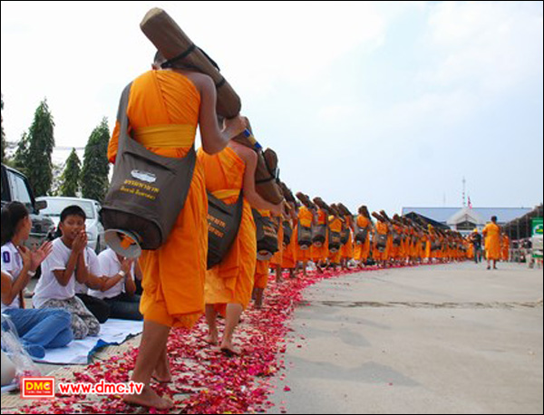 ออกเดินทางจากวัดคลองขวางและเข้าพักระหว่างทางที่ อบต.ไทรใหญ่