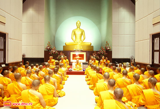 พระประธานในอุโบสถวัดพระธรรมกาย พระประธานในอุโบสถวัดพระธรรมกาย
