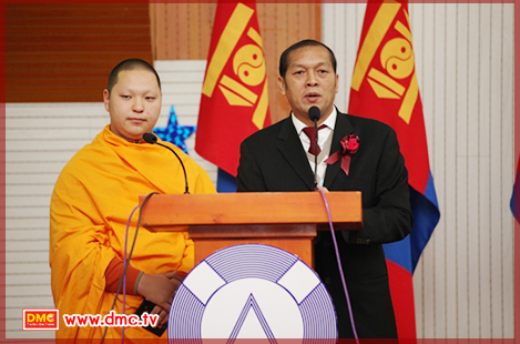 คุณสมเกียรติ ศรลัมพ์ กล่าวสุนทรพจน์