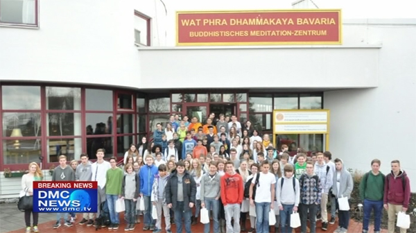Heisenberg Schule took a field trip at Wat Phra Dhammakaya Bavaria Heisenberg Schule took a field trip at Wat Phra Dhammakaya Bavaria