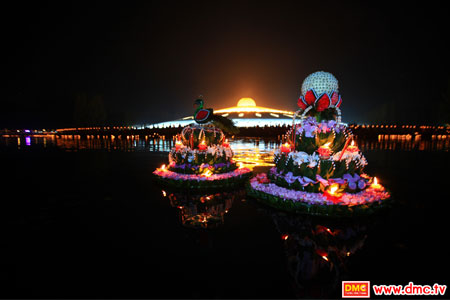 ลอยกระทง ลอยกระทง