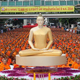 ภาพประวัติศาสตร์ใจกลางเมือง-ประมวลภาพงานตักบาตรเซ็นทรัลเวิลด์