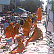 วัดพระธรรมกายช่วยเสริมคันกั้นน้ำเลียบคลองระพีพัฒน์