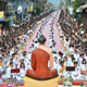 ประมวลภาพตักบาตรพระพม่า - ไทย กว่า 3,000 รูป ณ ถนน Arzarni เมืองทวาย ประมวลภาพตักบาตรพระพม่า - ไทย กว่า 3,000 รูป ณ ถนน Arzarni เมืองทวาย