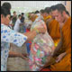 มูลนิธิธรรมกาย มอบข้าวสารอาหารแห้ง อ.ยะรัง จ.ปัตตานี มูลนิธิธรรมกาย มอบข้าวสารอาหารแห้ง อ.ยะรัง จ.ปัตตานี