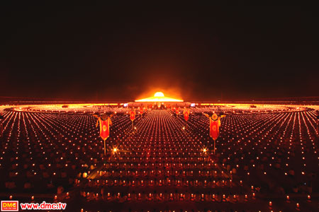 วันมาฆบูชา 2554 ณ วัดพระธรรมกาย วันมาฆบูชา 2554 ณ วัดพระธรรมกาย