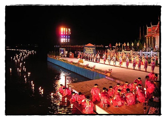 ภาพวันลอยกระทง พร้อมประวัติความเป็นมาของประเพณีลอยกระทง