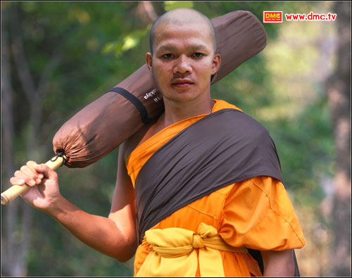 พระธรรมทายาท  ชิดชนก   ปญฺญาเชฏฺโฐ