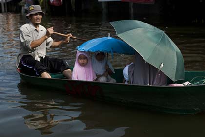 น้ำท่วมกับเด็กไทย