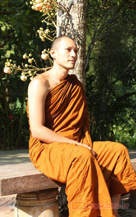 พระเจสัน ยัง พระเจสัน ยัง