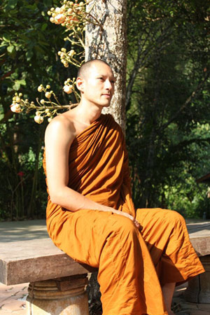 พระเจสัน บวชไม่สึก