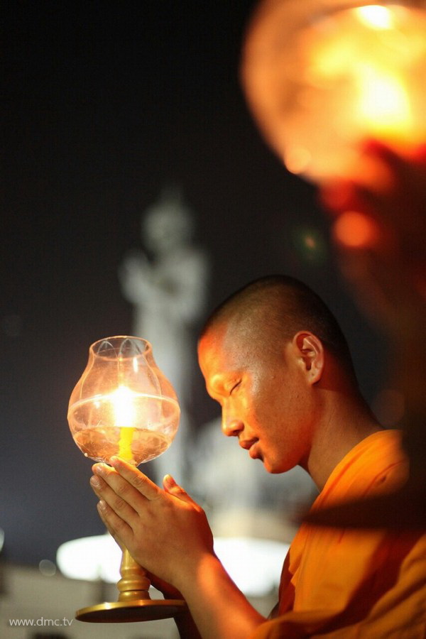 The Lantern Lighting Ceremony for Worshipping the Lord Buddha in the