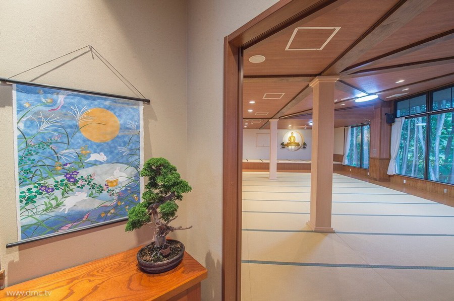 580411-Meditation-retreat-japan_029.jpg