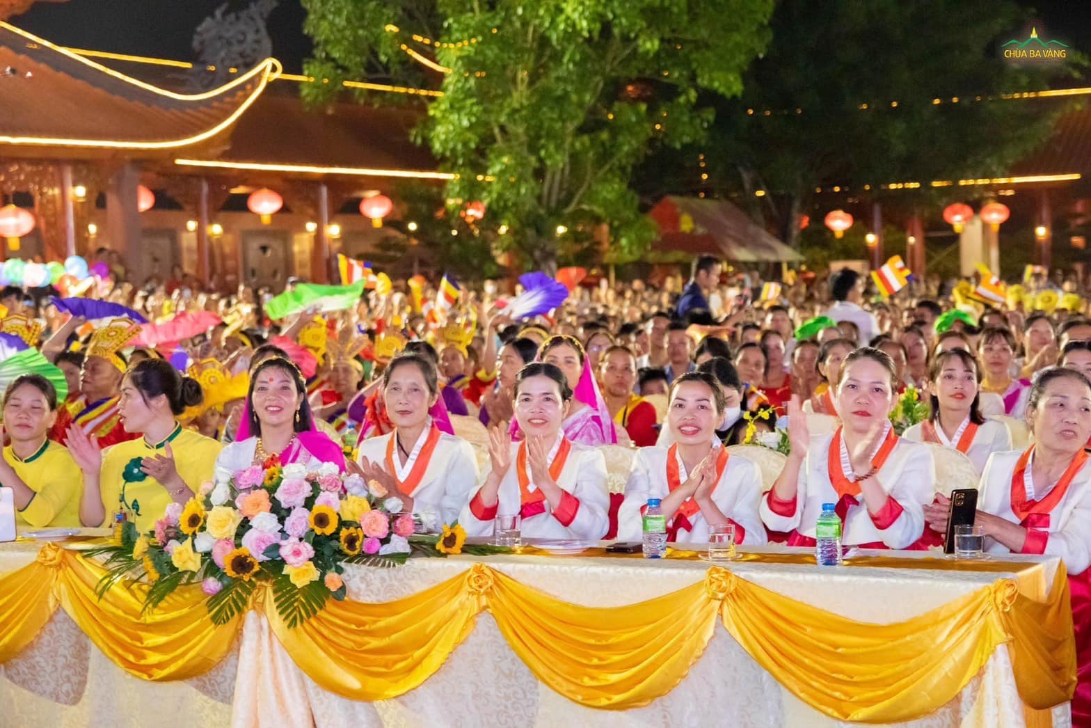 ผู้นำองค์กร-ประมุขสงฆ์ 3 นิกาย กว่า 10 ประเทศ และชาวพุทธ ร่วมงานวิสาขบูชานานาชาติ ณ วัดบาหว่าง