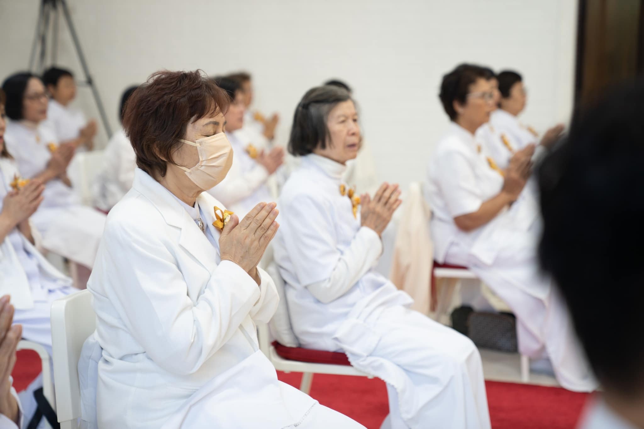 วัดพระธรรมกายแคลิฟอร์เนีย จัดพิธีบูชาข้าวพระ