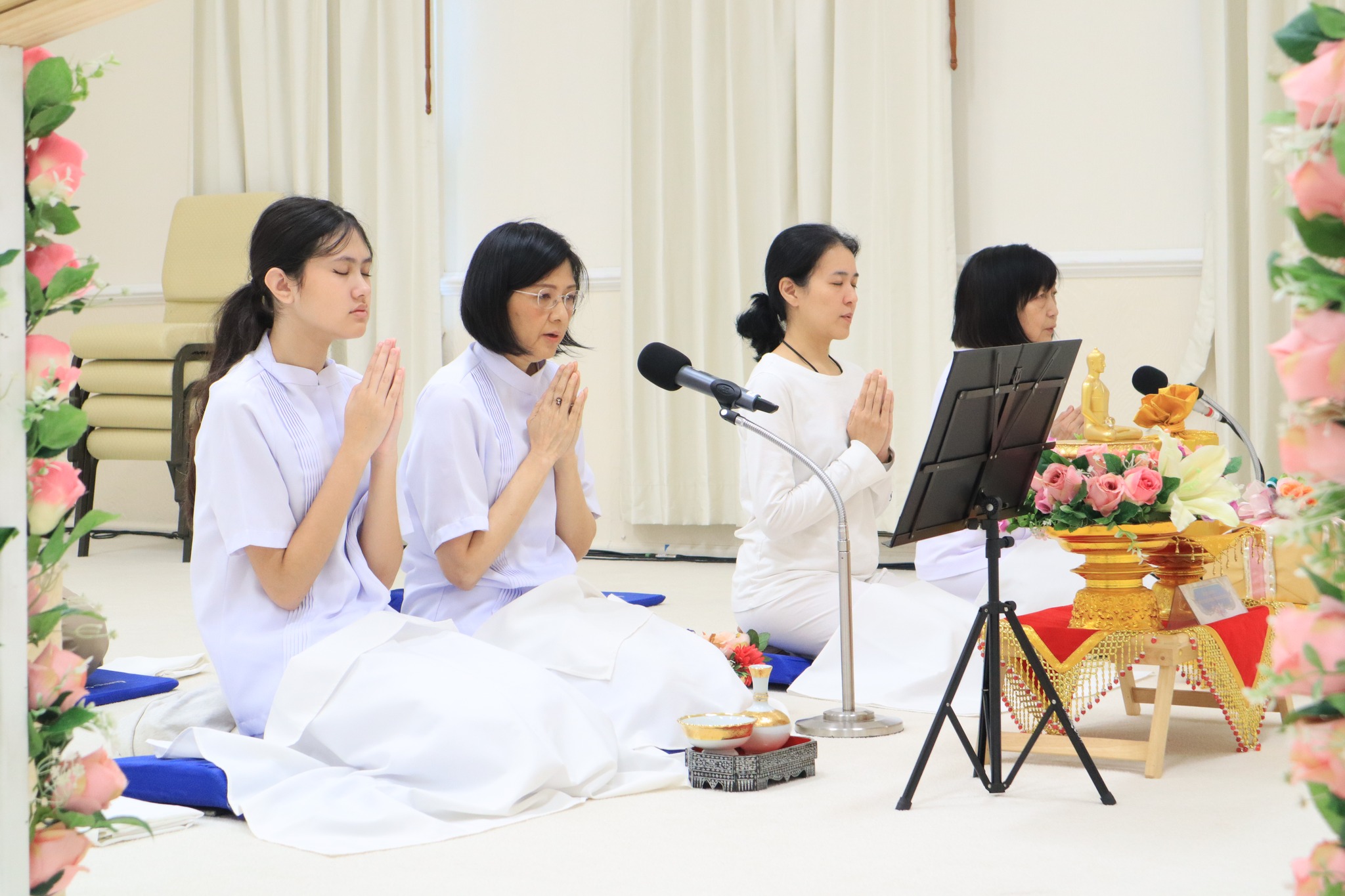 วัดพระธรรมกายนิวเจอร์ซี จัดงานบุญวันอาทิตย์