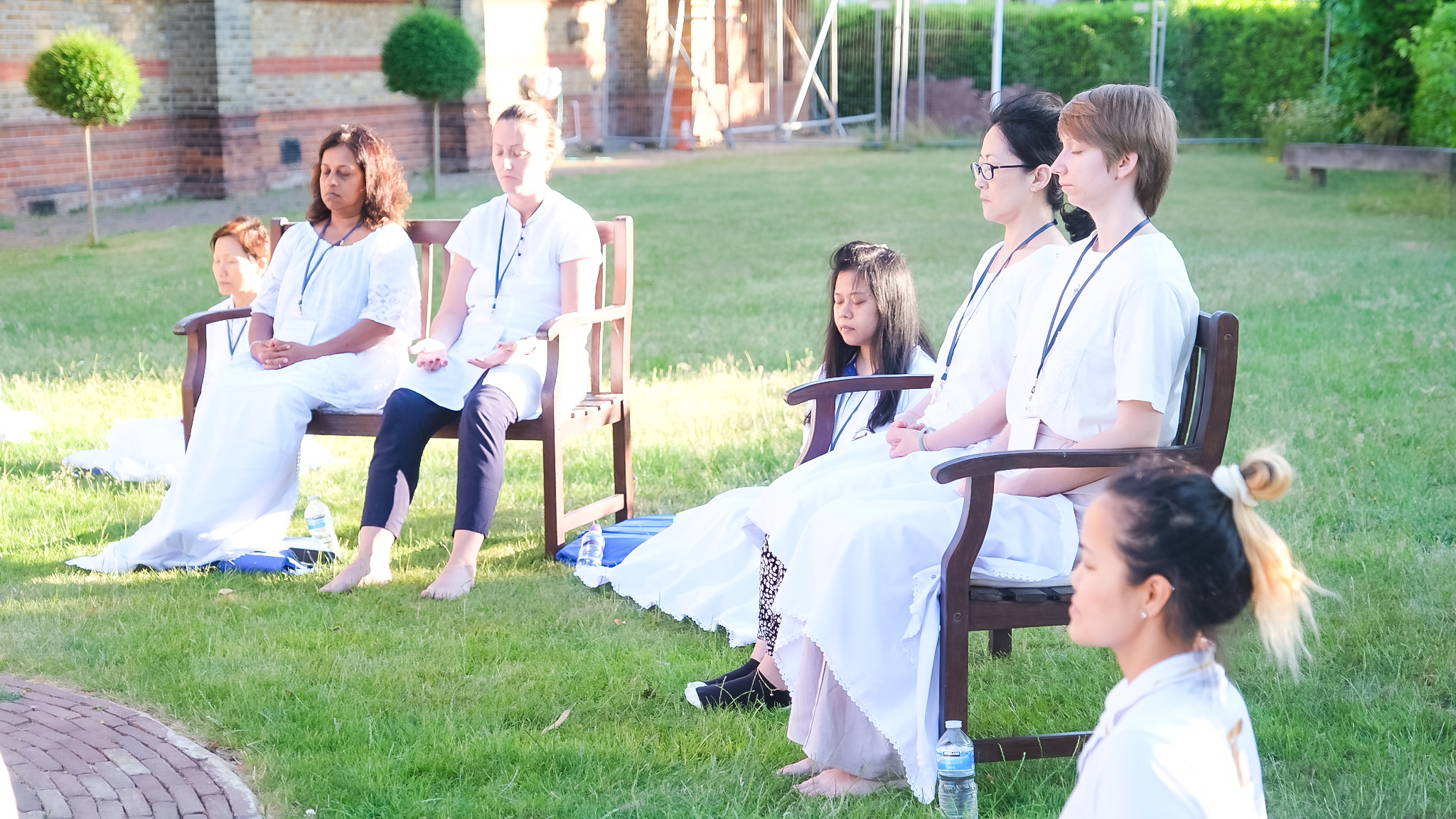 วัดพระธรรมกายลอนดอน จัดโครงการปฏิบัติธรรม Weekend Meditation Retreat