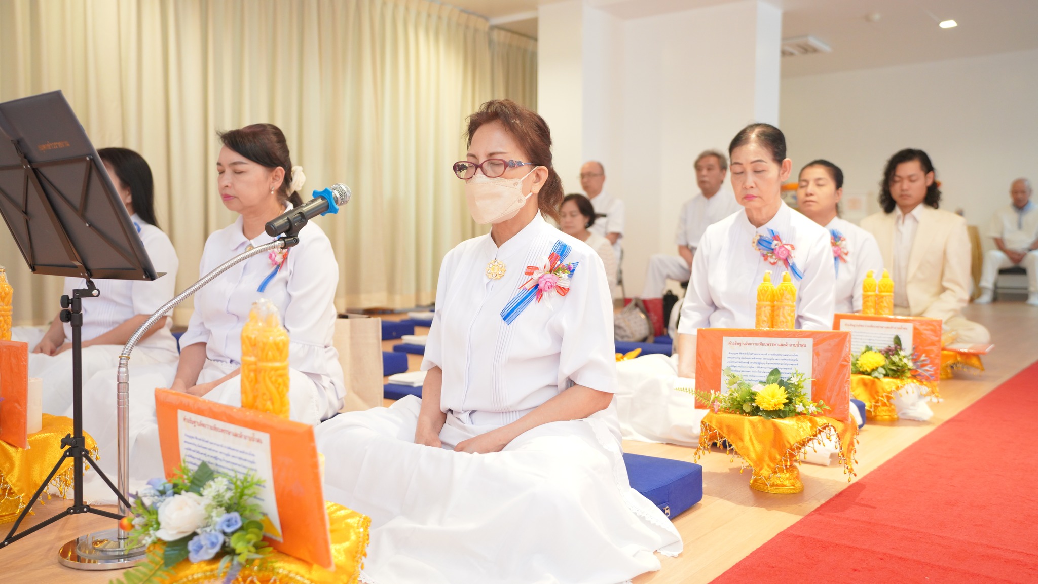 วัดพระธรรมกายโอซาก้า จัดพิธีบูชาข้าวพระ