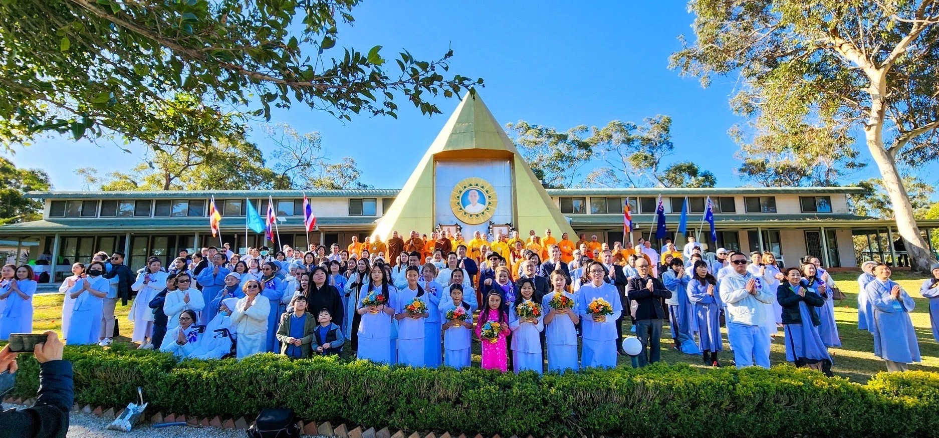 วัดพระธรรมกายเมลเบิร์น ร่วมงานทักษิณานุปทาน ครบ 1 ปี การละสังขารพระสุธรรมญาณวิเทศ