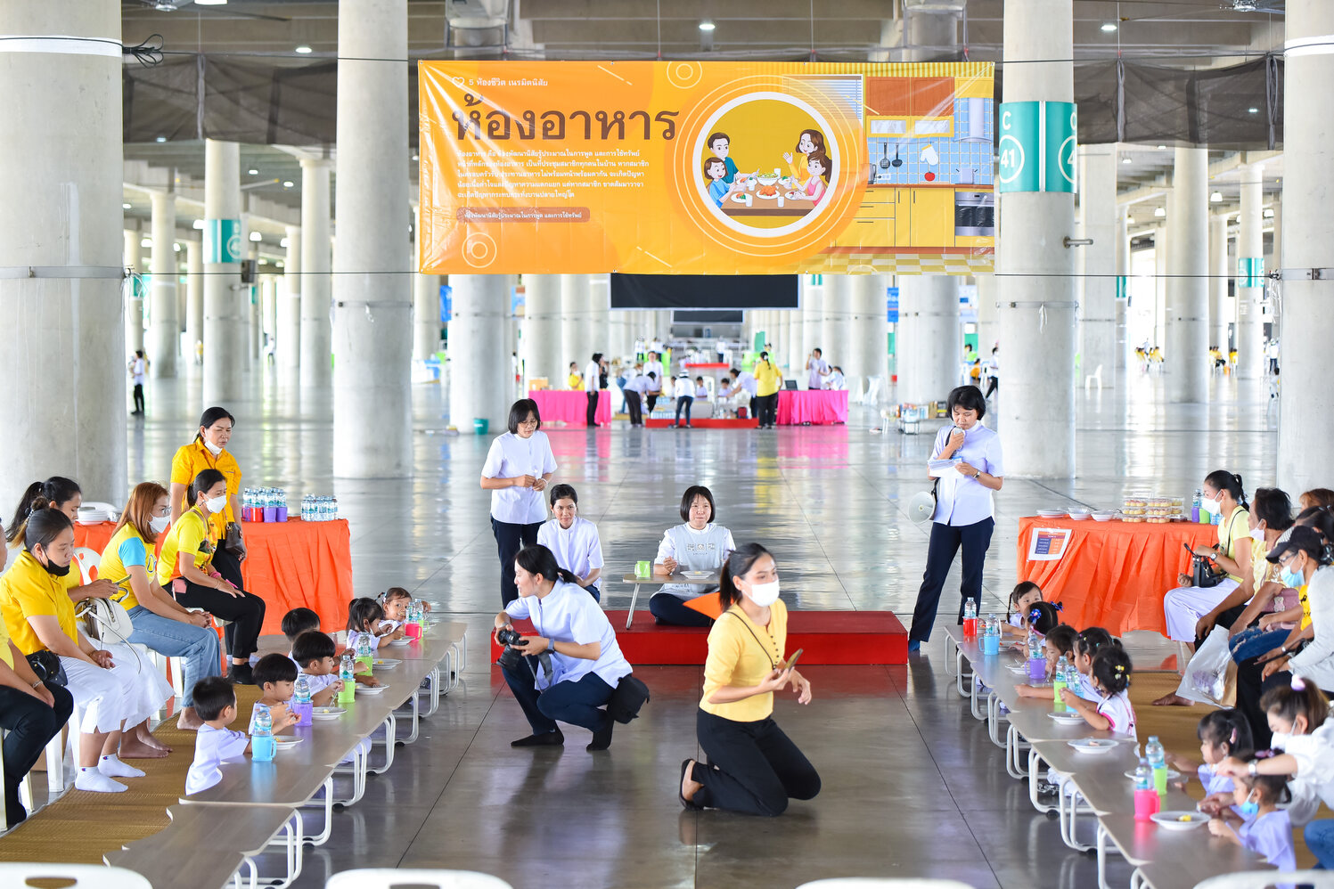 อบต.คลองสาม ร่วมกับวัดพระธรรมกาย จัดอบรมพลังความดีสากล UG5 เสกลูก ให้เป็น ลูกแก้ว