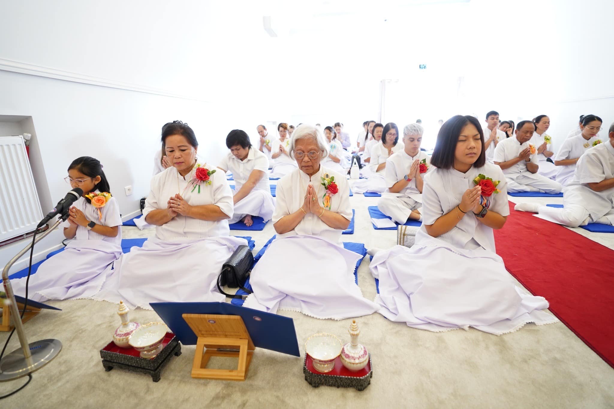 พิธีทอดผ้าป่าฉลองครบรอบ 20 ปี วัดพระธรรมกายบอร์คโด