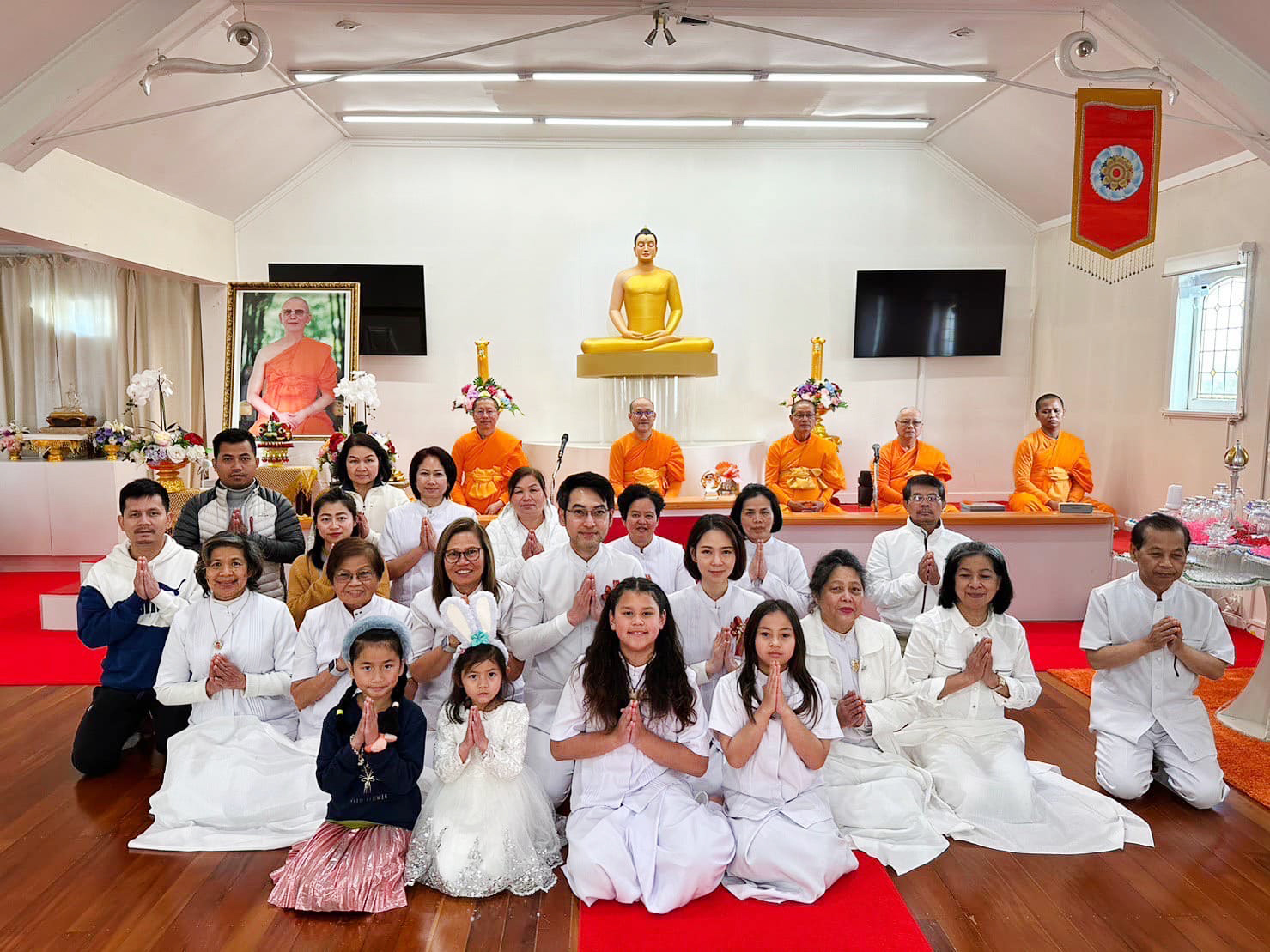 วัดพระธรรมกายโอ๊คแลนด์ จัดงานบุญเนื่องในวันธรรมชัย