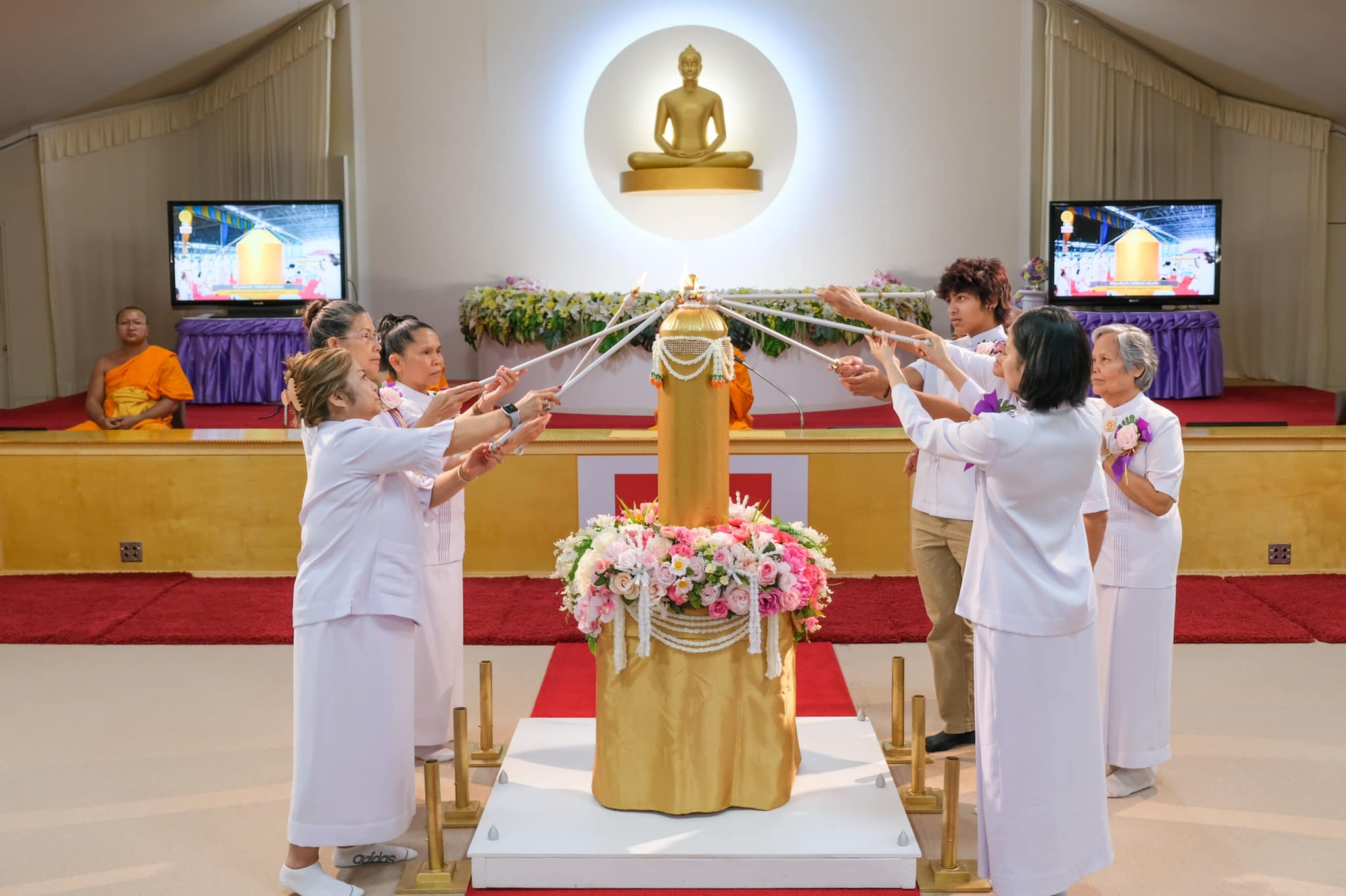 วัดพระธรรมกายเท็กซัส จัดงานบุญเนื่องในวันธรรมชัย