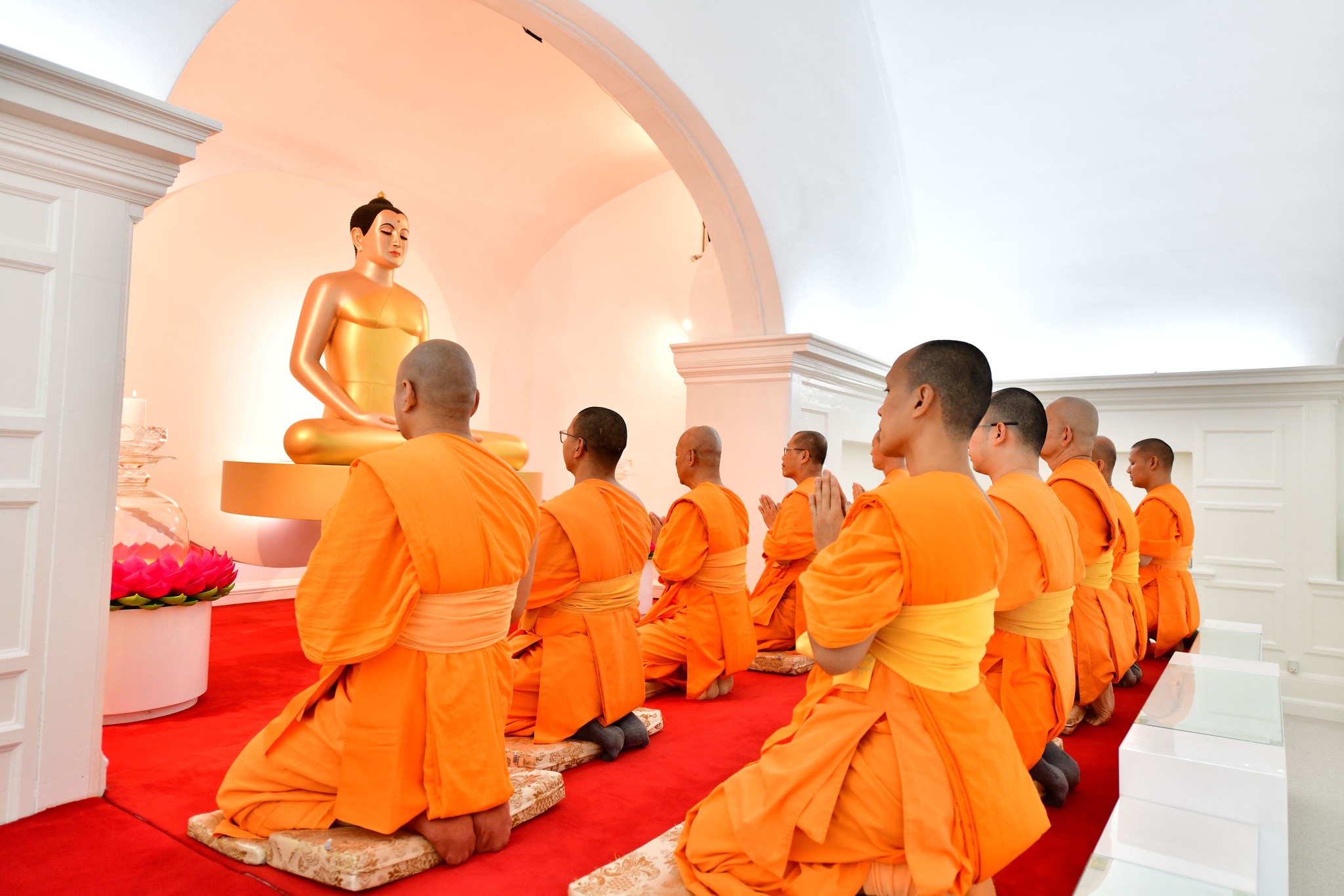 วัดพระธรรมกายคอร์ซัวร์ ลุสท์สโกว จัดประชุมโครงการสัมมนางานเผยแผ่