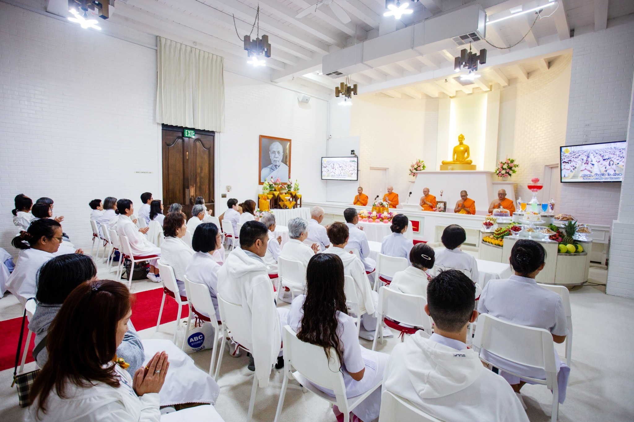 วัดพระธรรมกายแคลิฟอร์เนีย จัดงานบุญบูชาข้าวพระ