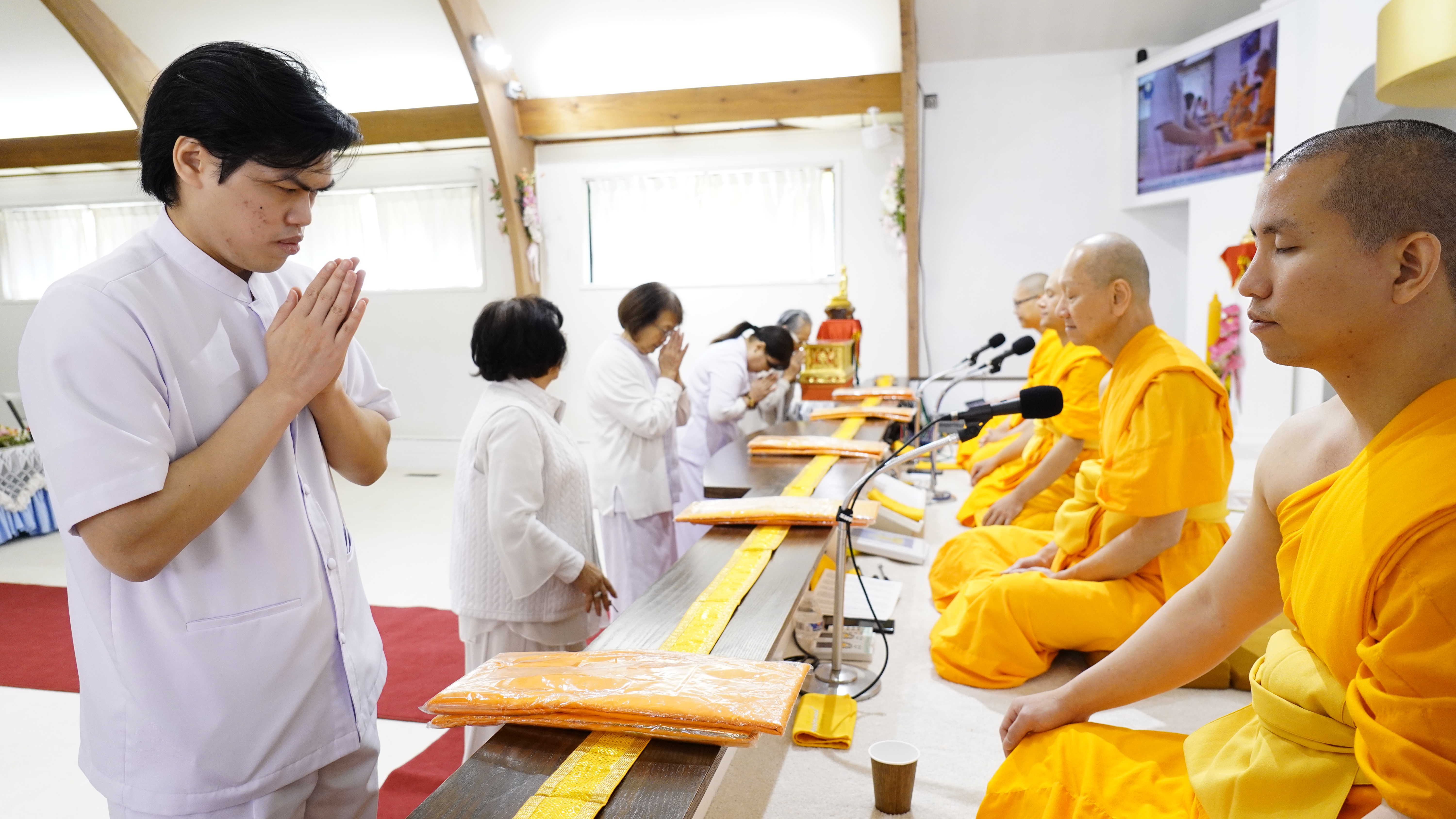 วัดพระธรรมกายซีแอตเติล จัดงานบุญวันอาทิตย์