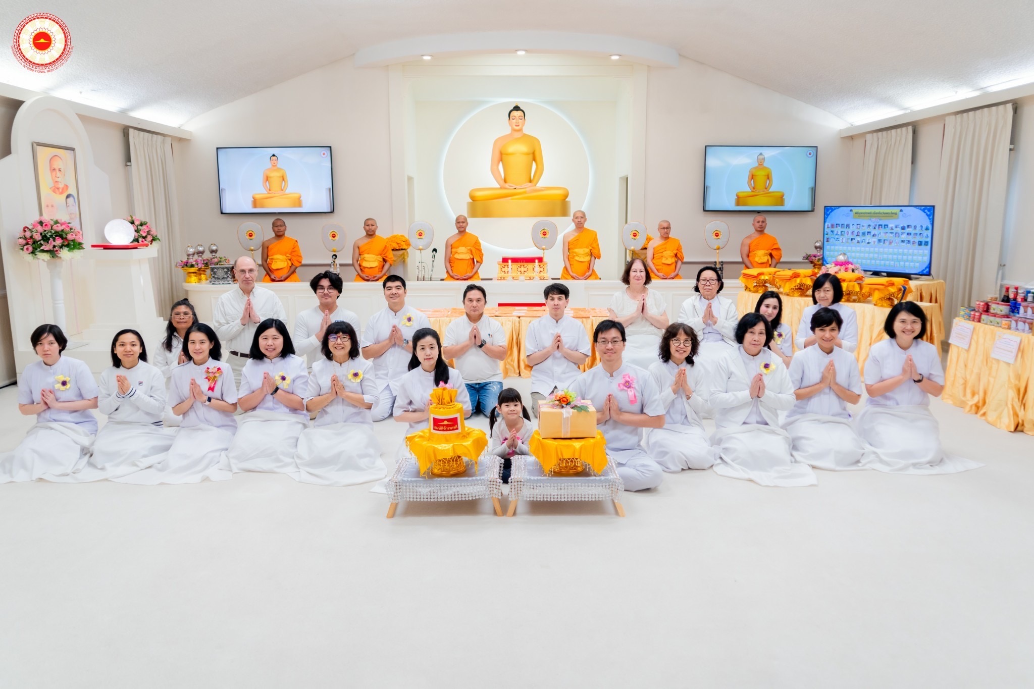 วัดพระธรรมกายนิวเจอร์ซี จัดงานบุญวันออกพรรษา