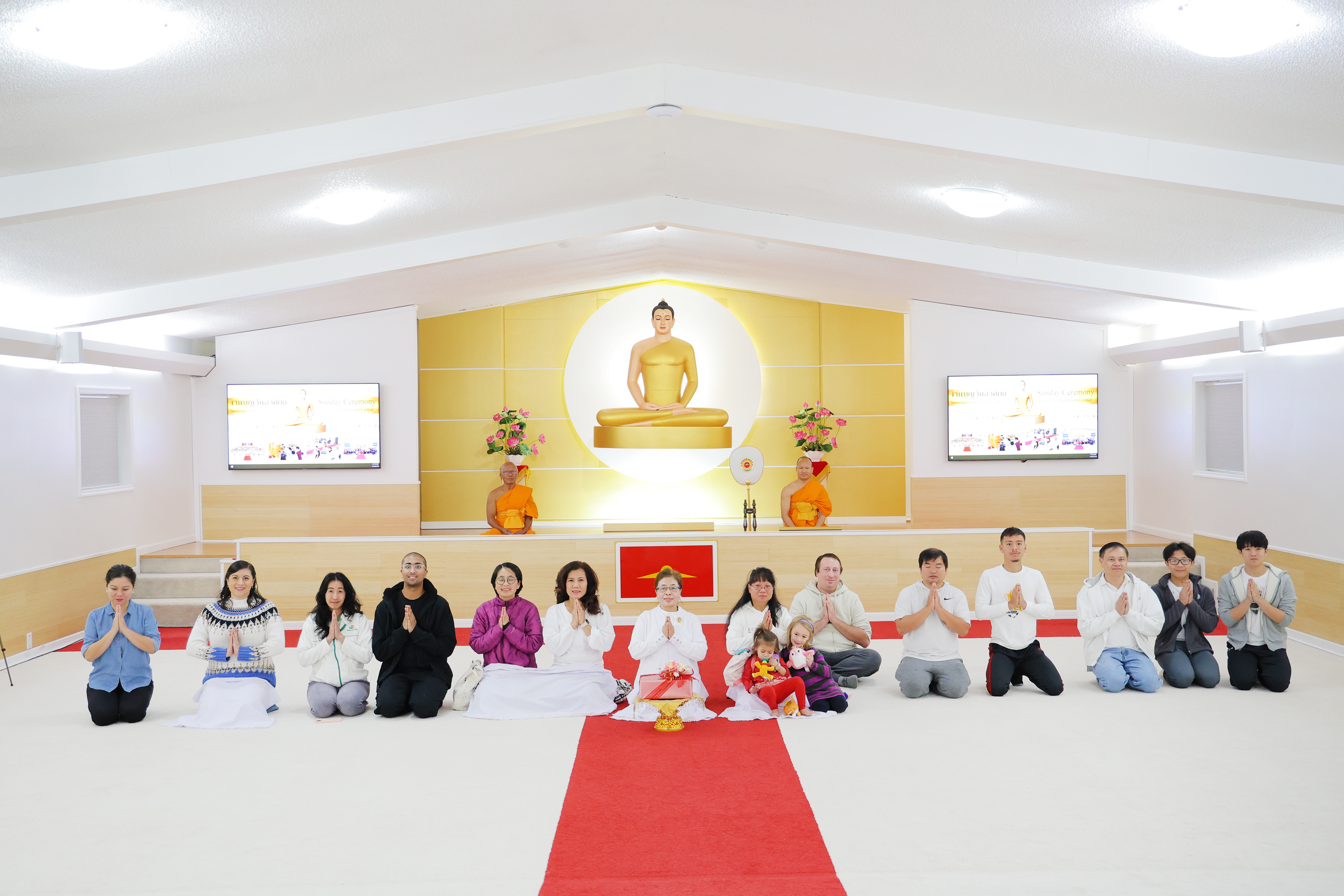 วัดพระธรรมกายจอร์เจีย จัดงานบุญวันอาทิตย์