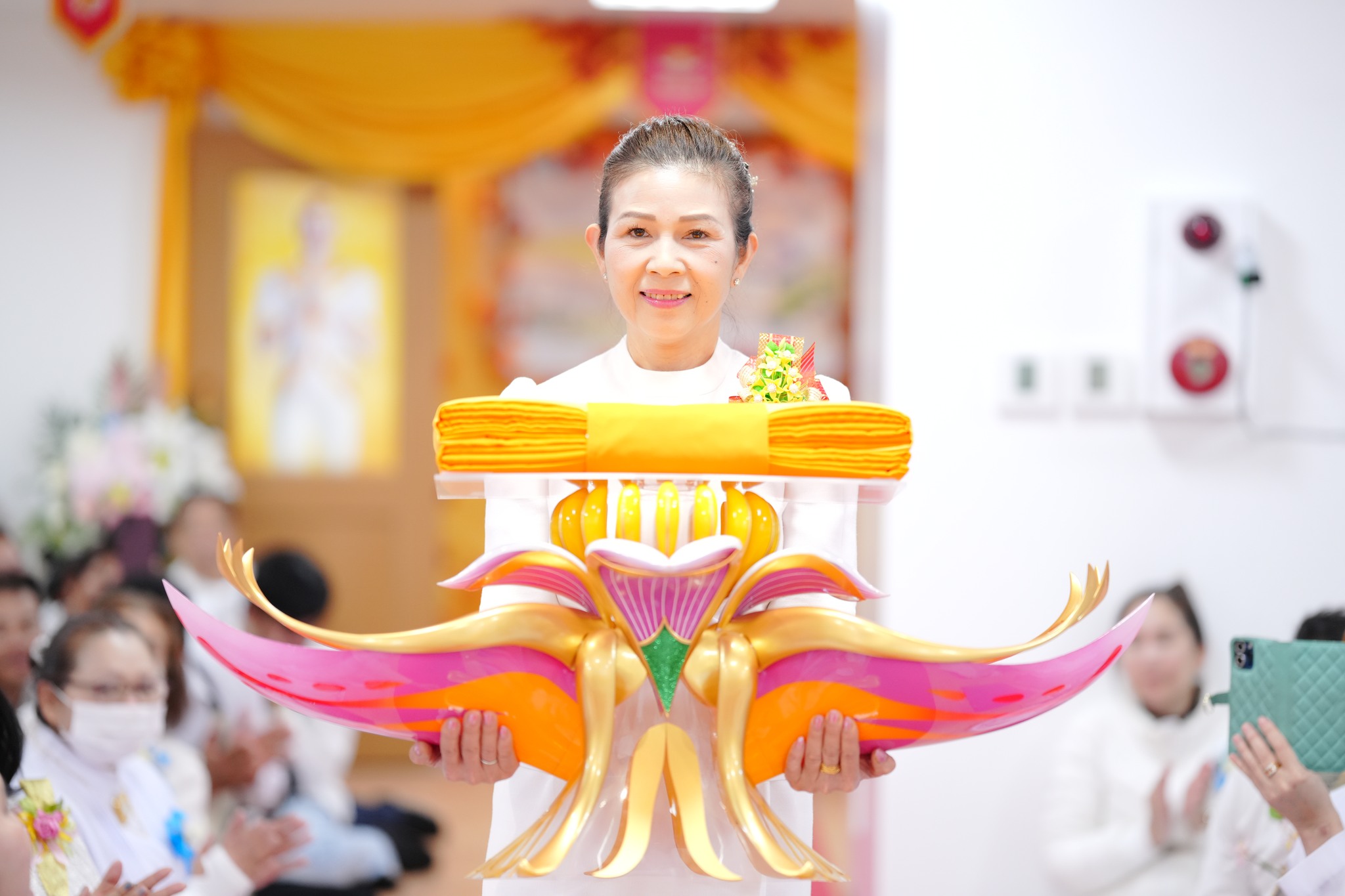 พิธีทอดกฐินสามัคคี ณ วัดพระธรรมกายโอซาก้า