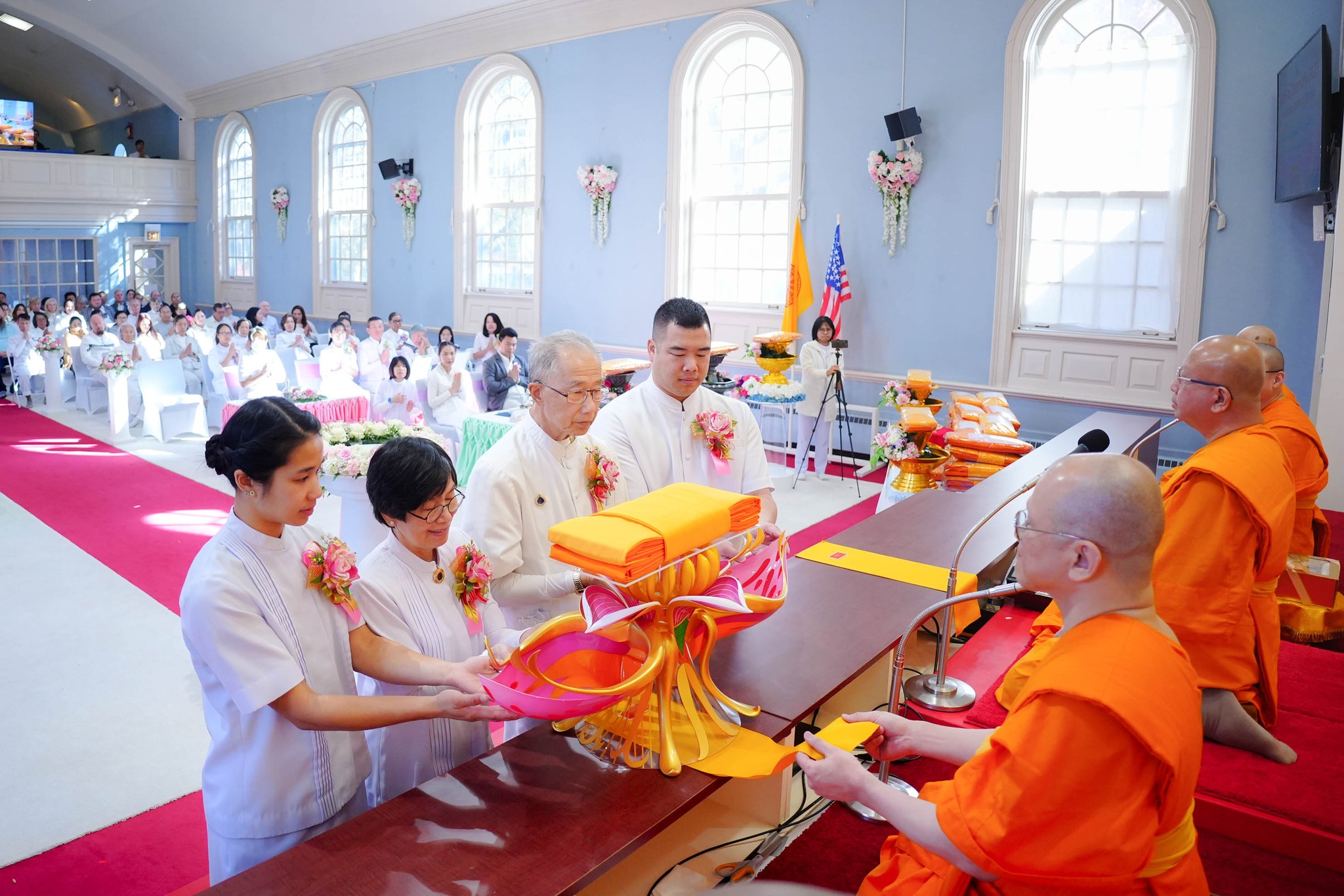 วัดพระธรรมกายชิคาโก จัดพิธีทอดกฐิน ประจำปี 2566