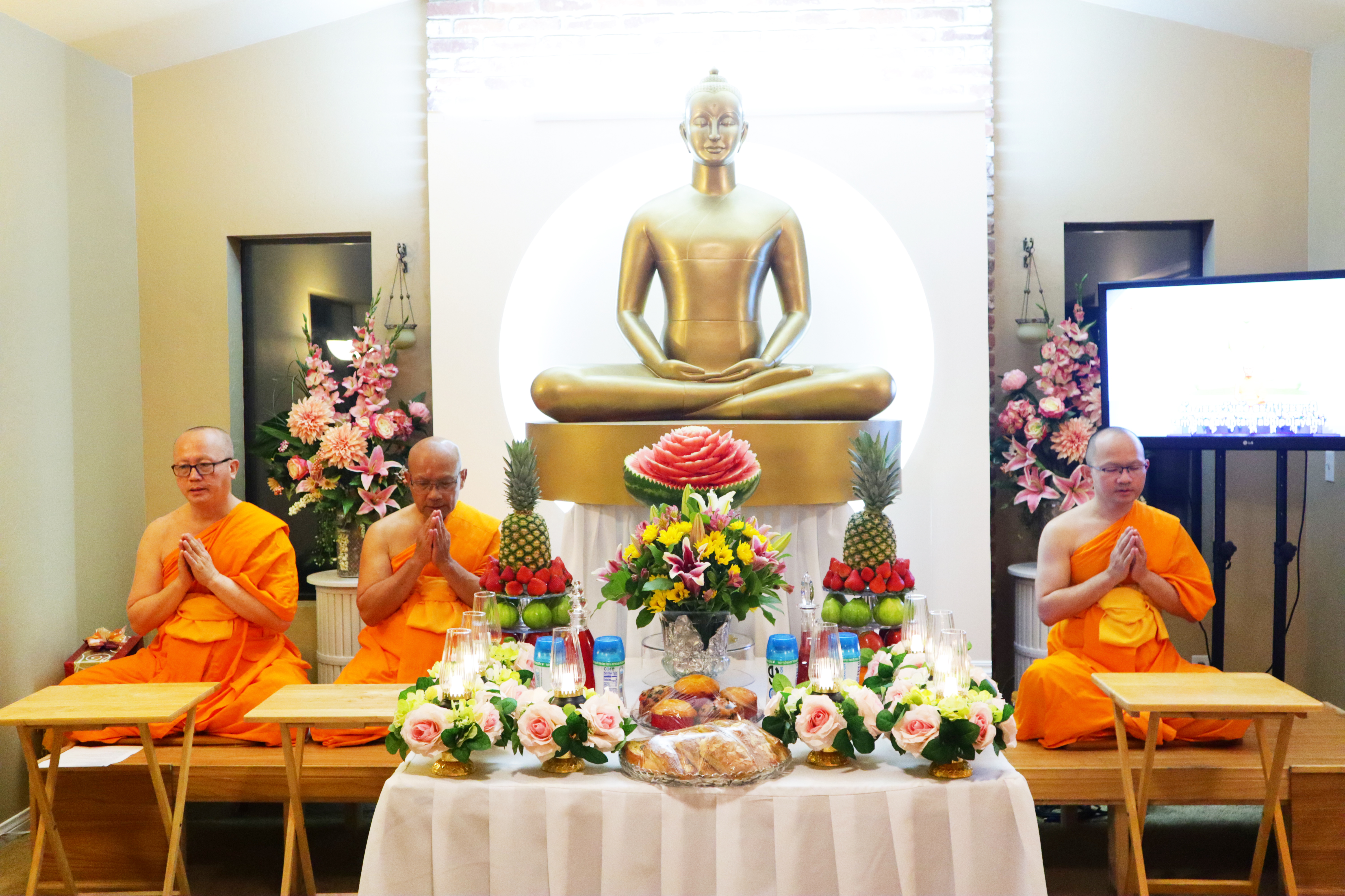 วัดภาวนาซานดิเอโก จัดงานบุญบูชาข้าวพระ