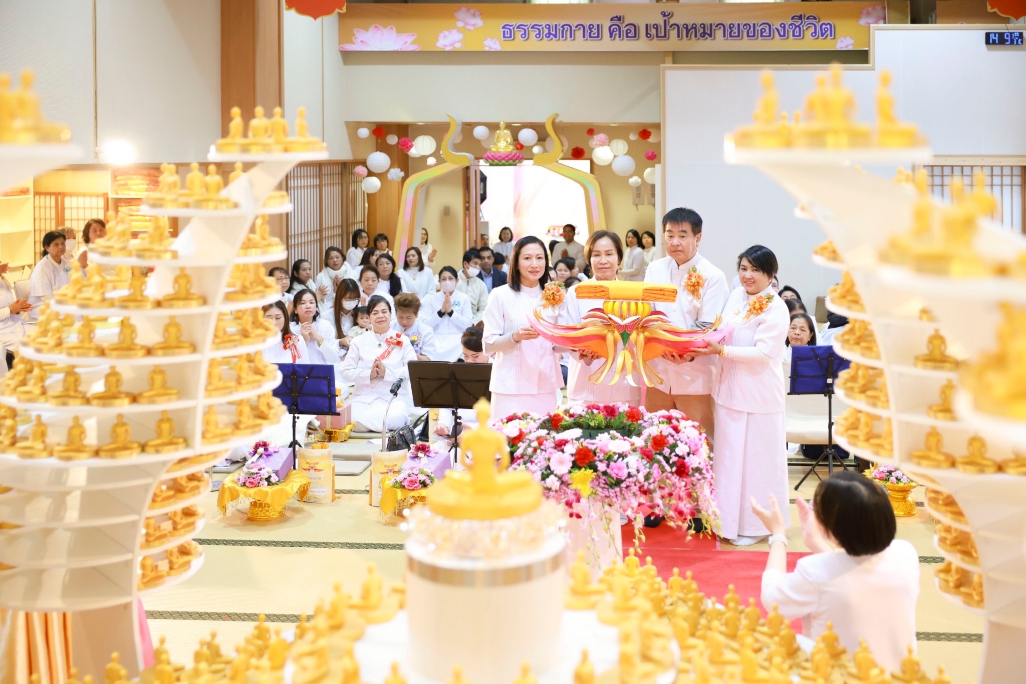 วัดพระธรรมกายคานากาว่า จัดพิธีทอดกฐินสามัคคี เพื่อบำรุงวัด