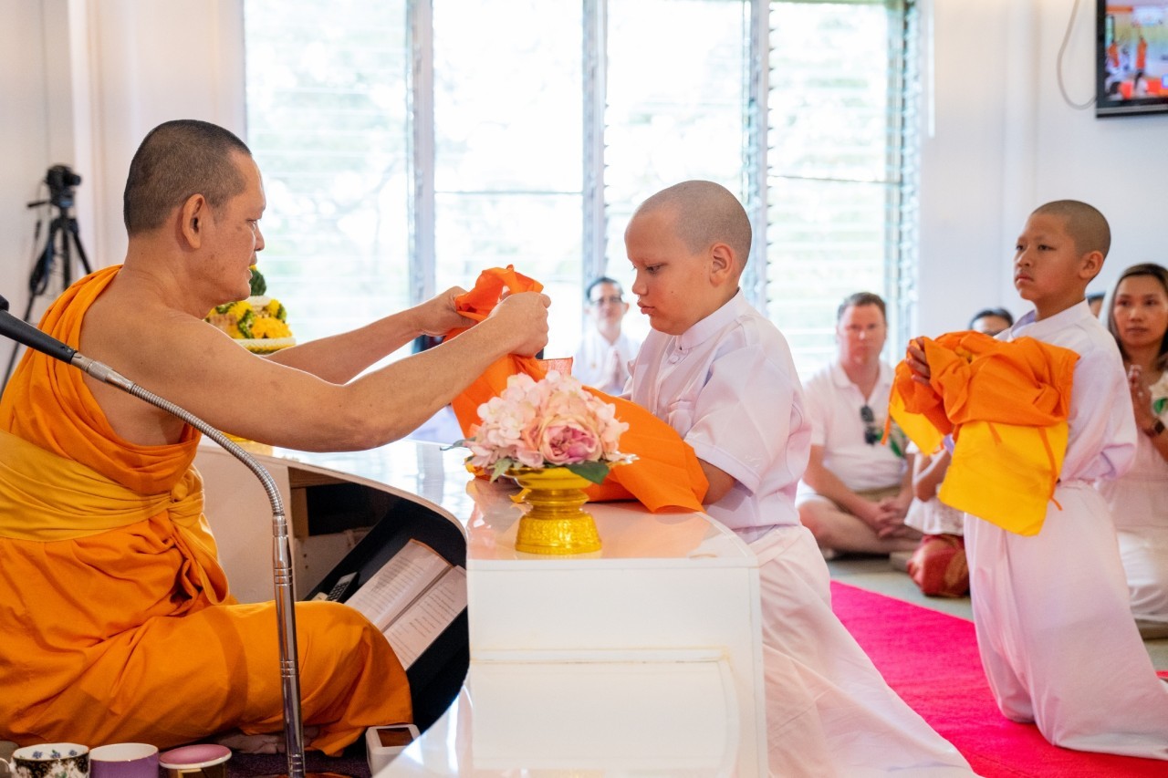 วัดพระธรรมกายนครซิดนีย์ จัดพิธีบรรพชาสามเณร ภาคพื้นโอเชียเนีย