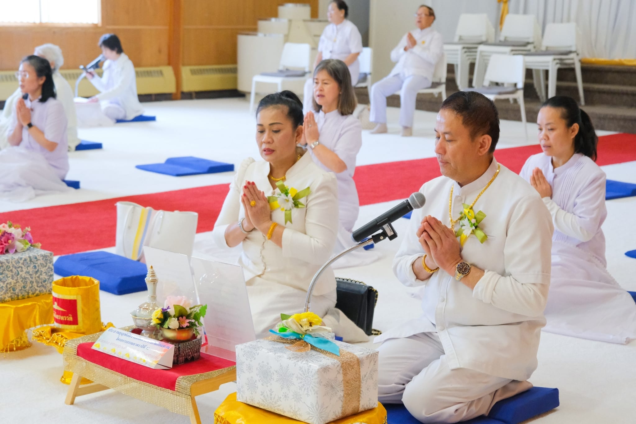 วัดพระธรรมกายมินเนโซตา จัดพิธีถวายโคมประทีป ในโครงการธรรมยาตรา ปีที่ 12