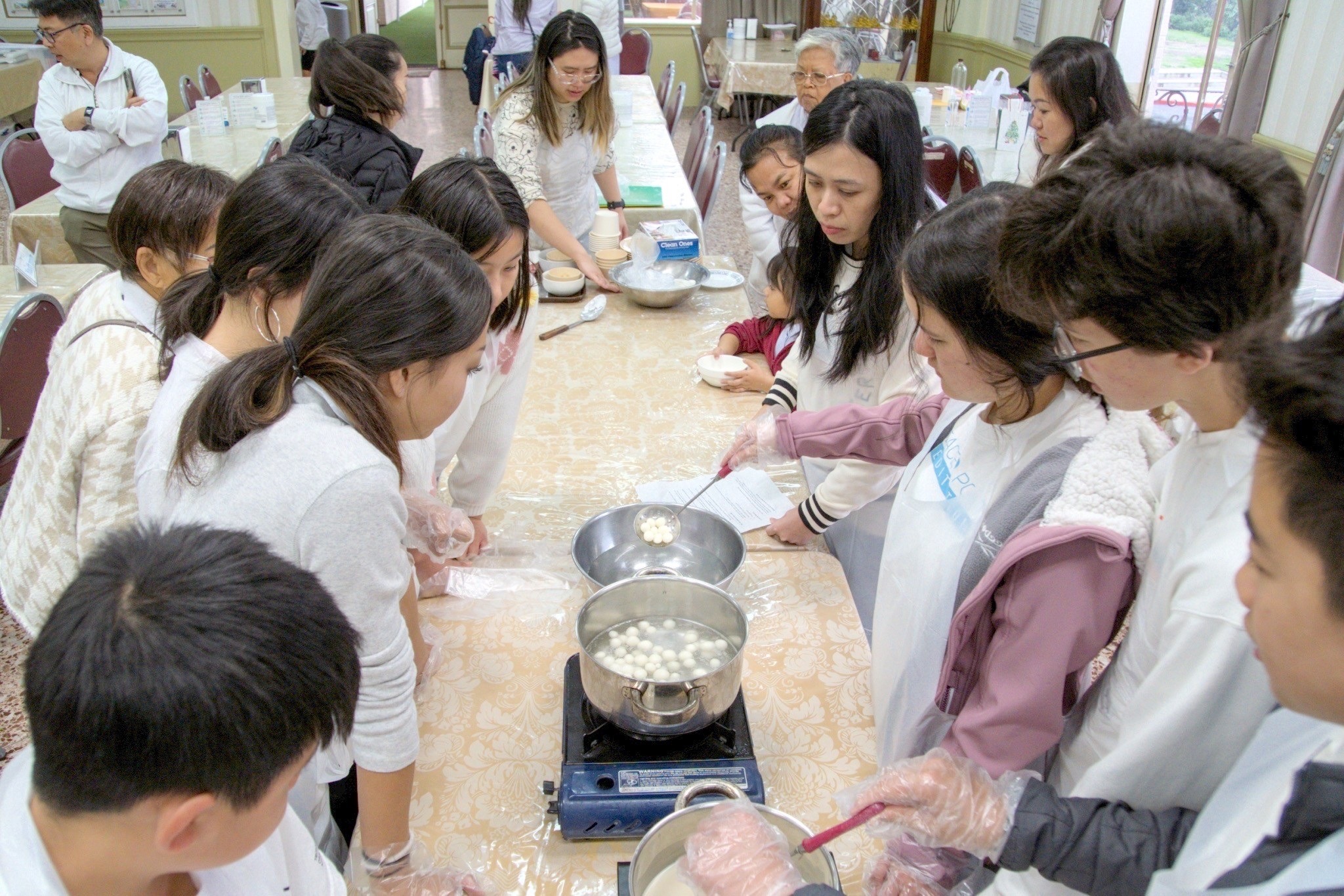 วัดพระธรรมกายแคลิฟอร์เนีย จัดกิจกรรมสำหรับเยาวชน