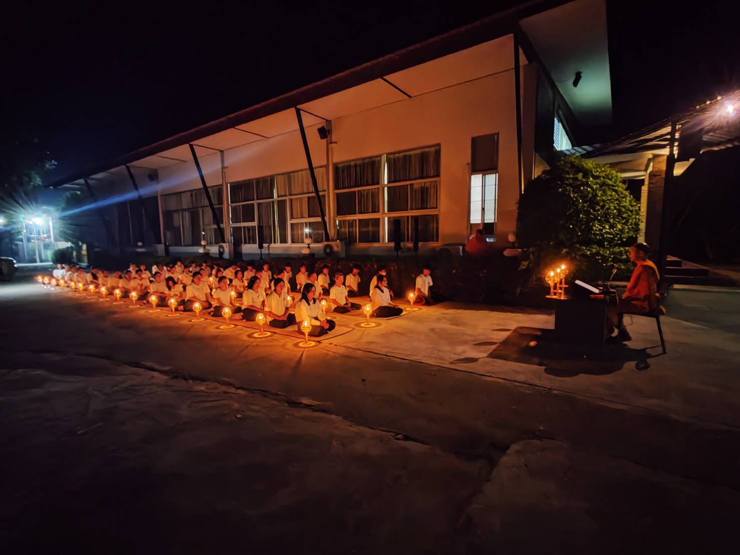 สกร. อ.แก่งหางแมว จัดโครงการส่งเสริมศีลธรรม วัยรุ่นยุคใหม่สืบสานวัฒนธรรมไทย