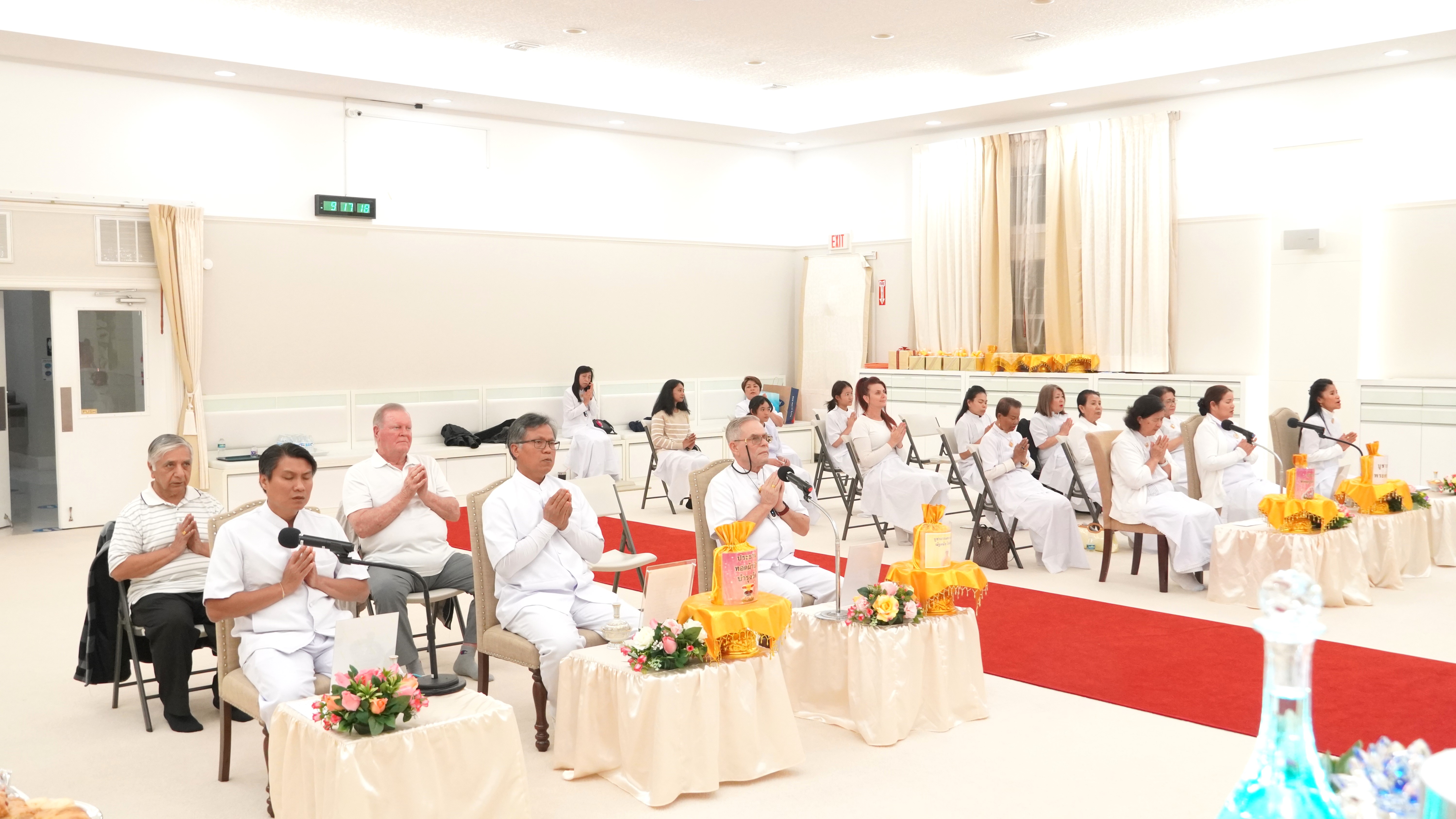 วัดพระธรรมกายฟลอริดา จัดงานวันมหาปูชนียาจารย์