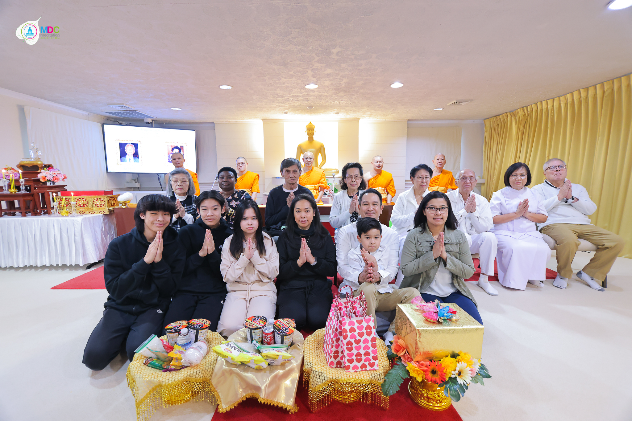 วัดพระธรรมกายดีซี จัดกิจกรรมงานบุญวันอาทิตย์