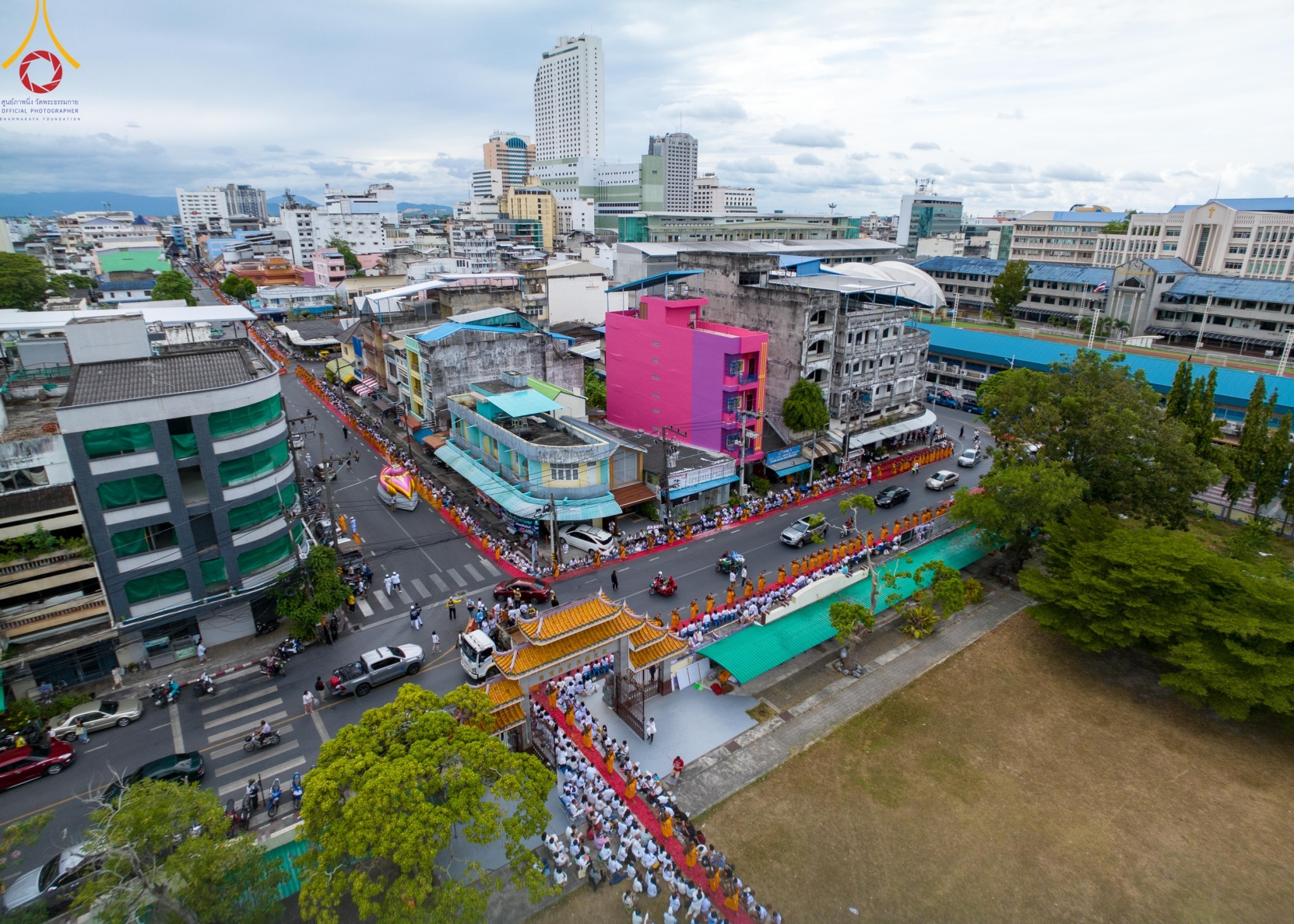 ธรรมยาตราอัญเชิญพระบรมสารีริกธาตุ ประดิษฐาน ณ มหารัตนเจดีย์สิริปทุมสวรรค์